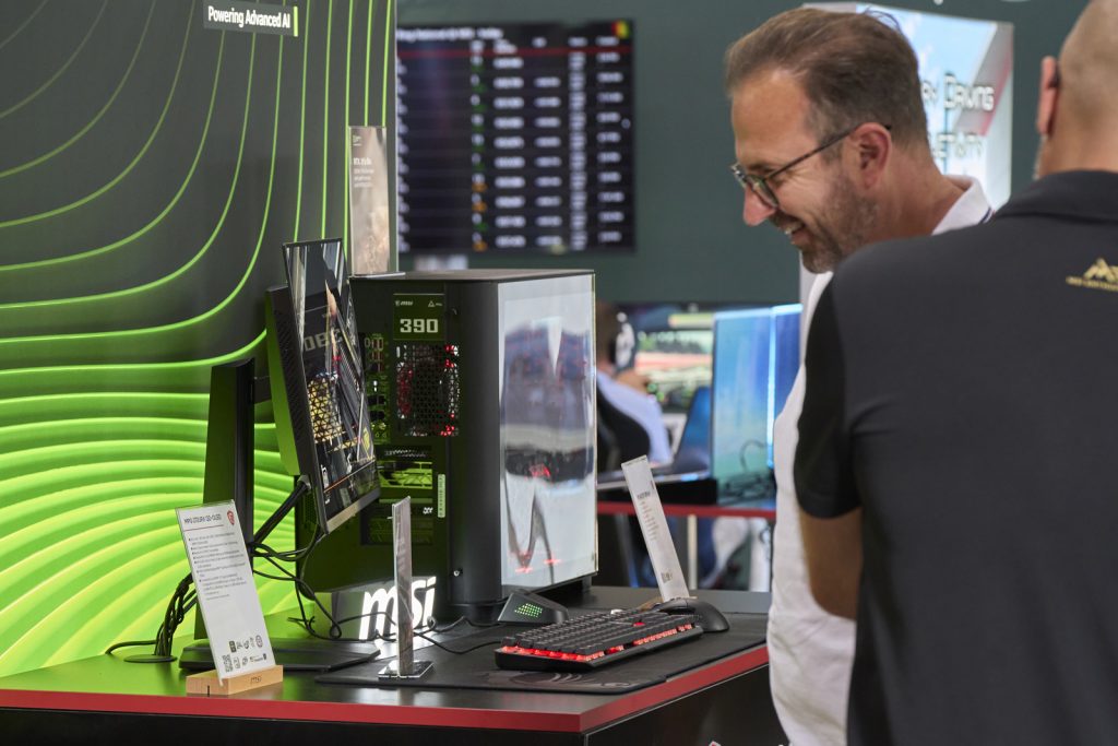 FRESH INFO +++ Eventfotografie: MSI auf der GamesCom 2025