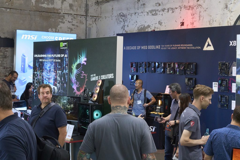 FRESH INFO +++ Eventfotografie: MSI auf der GamesCom 2025